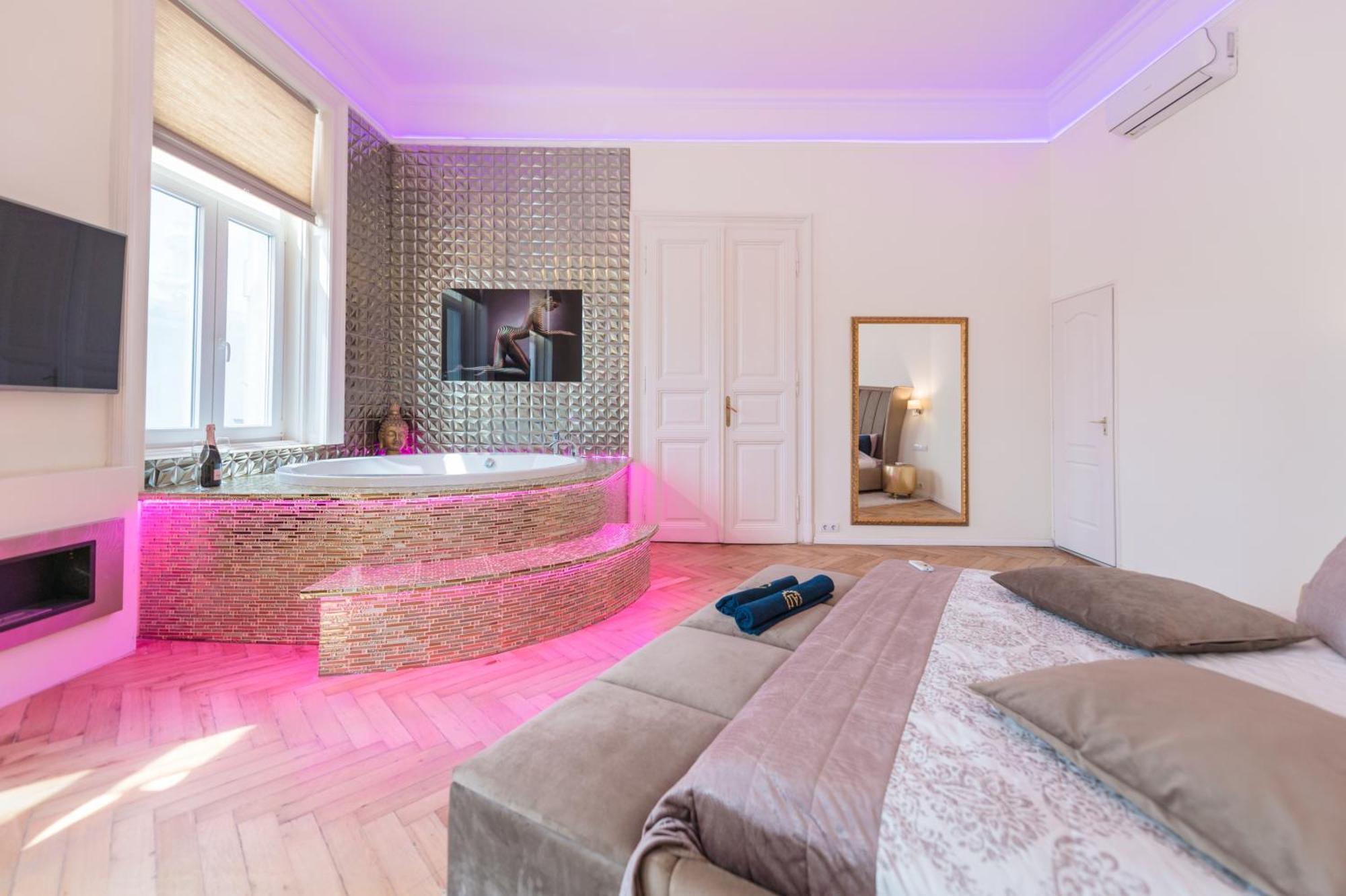 Apartment Eye Presidential With Jacuzzi & Sauna *
