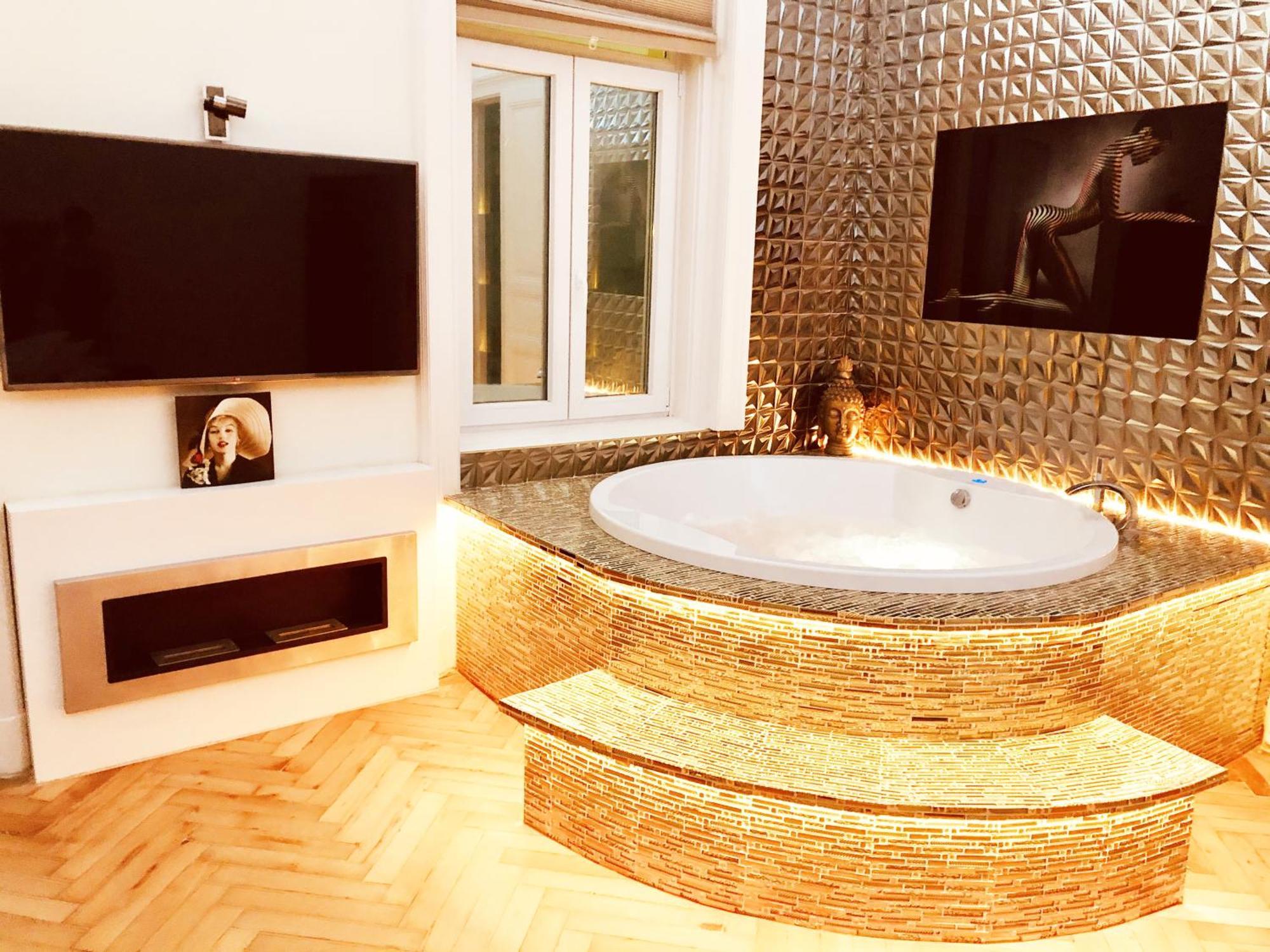 Apartment Eye Presidential With Jacuzzi & Sauna *