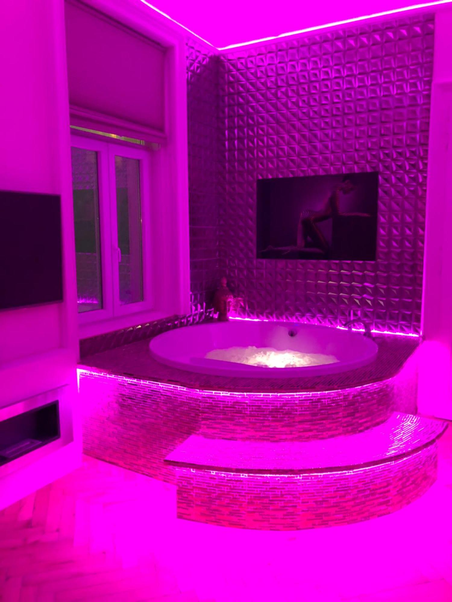 Eye Presidential With Jacuzzi & Sauna Budapeste